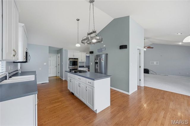 5326 Konarcik Road, Waterloo, IL 62298
