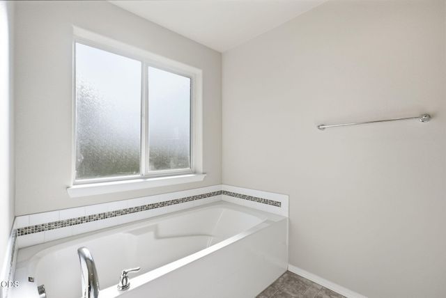 21141 SE Azalia Avenue, Bend, OR 97702