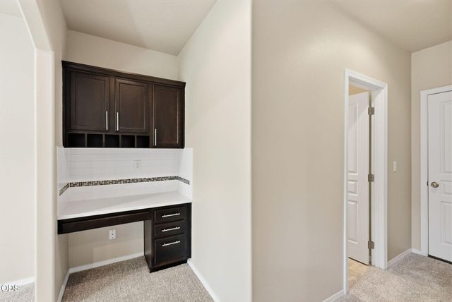 21141 SE Azalia Avenue, Bend, OR 97702