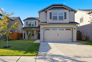 21141 SE Azalia Avenue, Bend, OR 97702