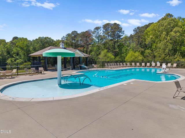 1812 Capstone Drive, Durham, NC 27713