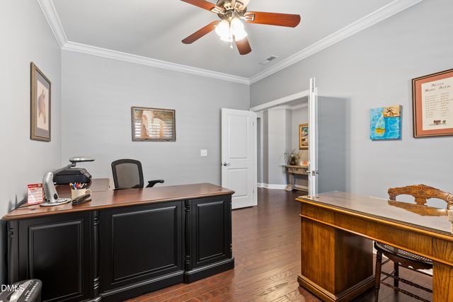 1812 Capstone Drive, Durham, NC 27713