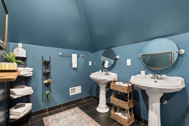 206 S 11th St, Nashville, TN 37206