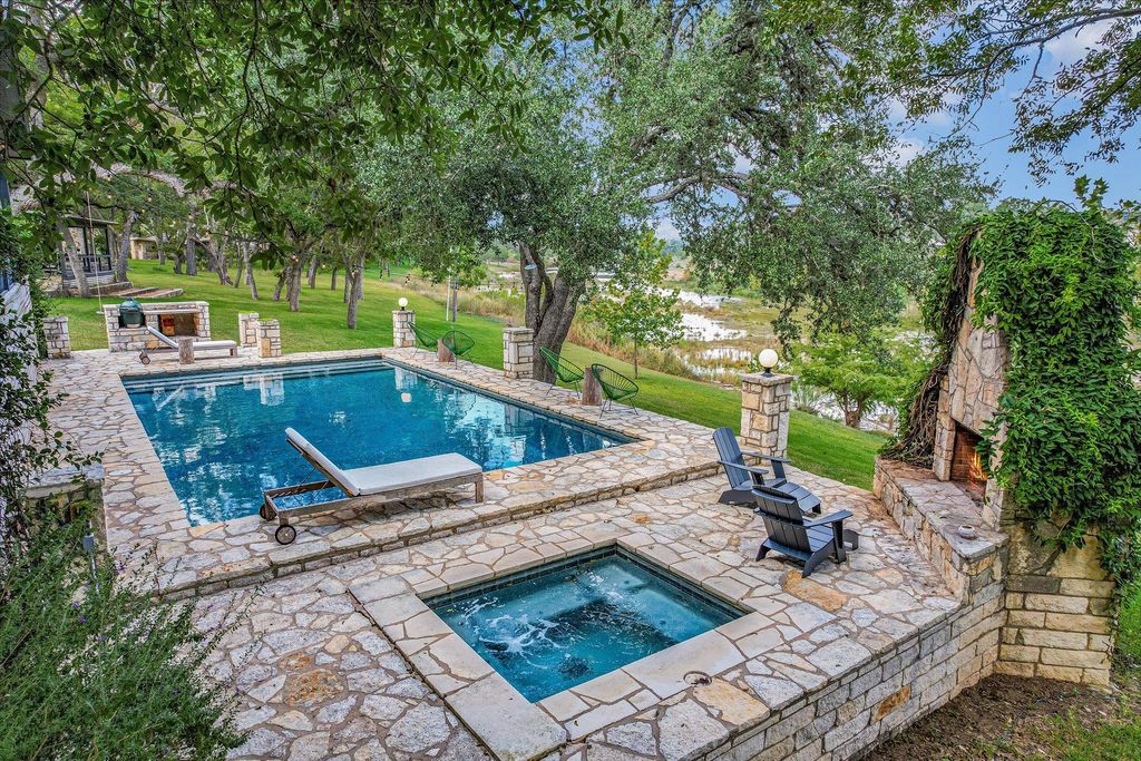 1121 Hidden Valley RD, Wimberley, TX 78676