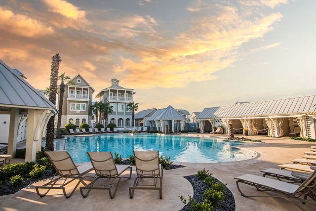 708 Sunset, Port Aransas, TX 78373