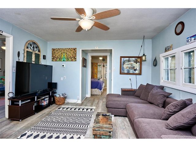 746 Stuart St, Denver, CO 80204