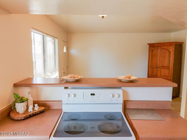 455 W Kelso St Apt 103, Tucson, AZ 85705