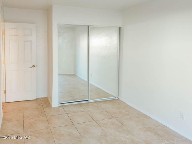 455 W Kelso St Apt 103, Tucson, AZ 85705