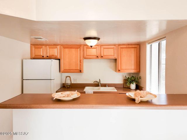 455 W Kelso St Apt 103, Tucson, AZ 85705