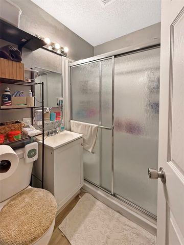 1211 56th Street, Des Moines, IA 50311