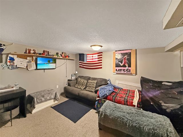 1211 56th Street, Des Moines, IA 50311