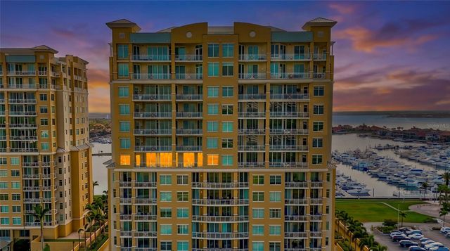 130 RIVIERA DUNES WAY 804, Palmetto, FL 34221