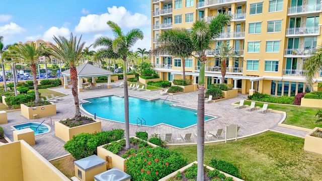130 RIVIERA DUNES WAY 804, Palmetto, FL 34221
