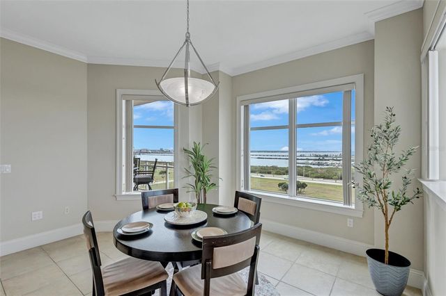130 RIVIERA DUNES WAY 804, Palmetto, FL 34221