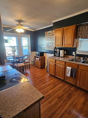 15551 Wakenden Street, Redford, MI 48239