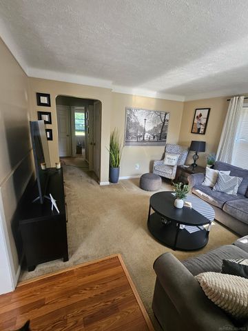 15551 Wakenden Street, Redford, MI 48239