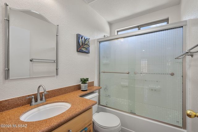 2400 E Camino Malcote, Tucson, AZ 85706