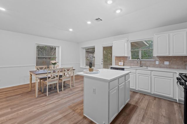 3343 Cantera WAY, Round Rock, TX 78681