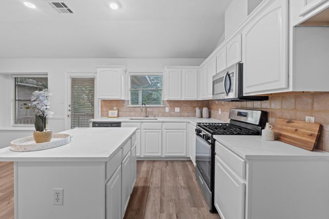 3343 Cantera WAY, Round Rock, TX 78681