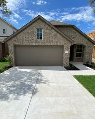 1304 Salt Lick DR, Georgetown, TX 78633