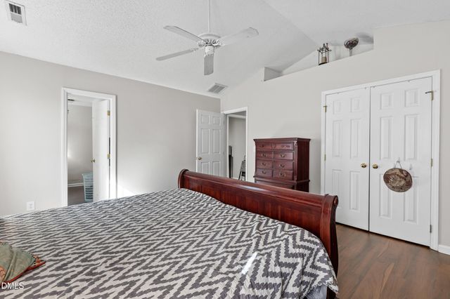 3009 Brookrun Drive, Jamestown, NC 27282