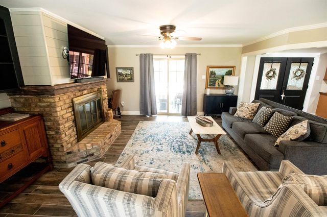 801 Hyland Drive, Lockport, LA 70374