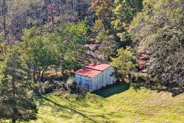 11713 Hardy RD, Hardy, VA 24101