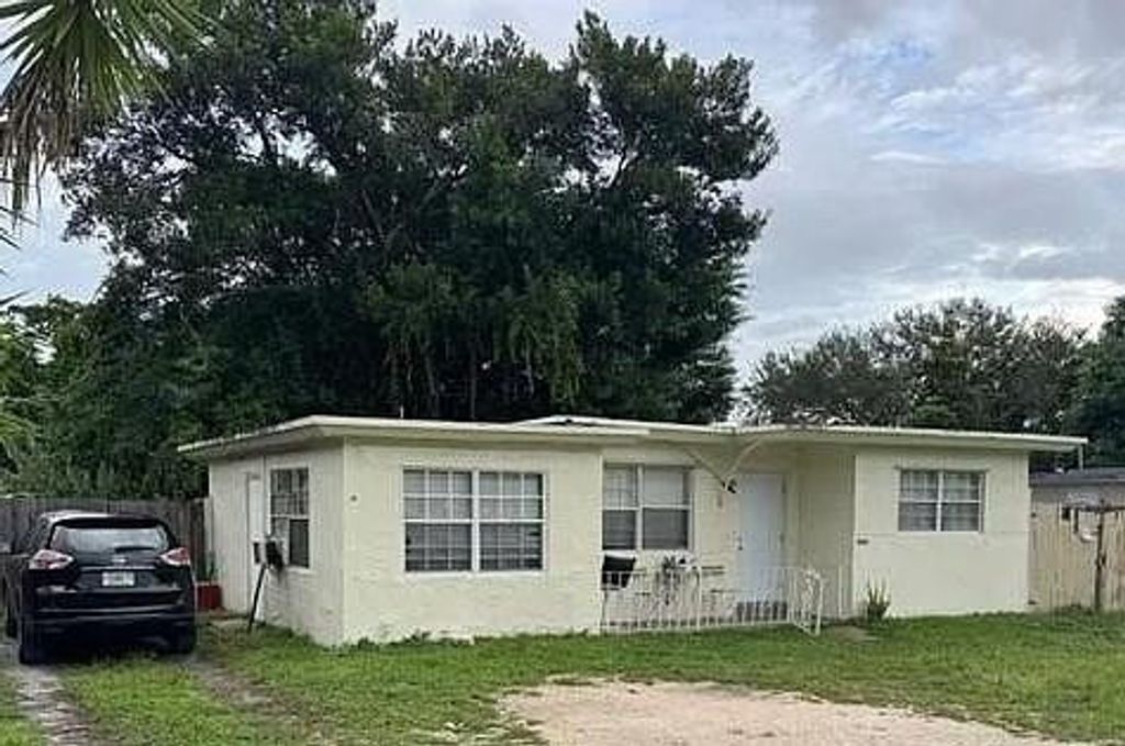 5821 Taft Street, Hollywood, FL 33021