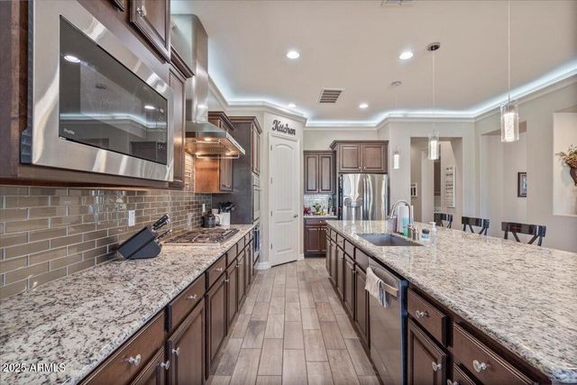 19334 E WALNUT Road, Queen Creek, AZ 85142