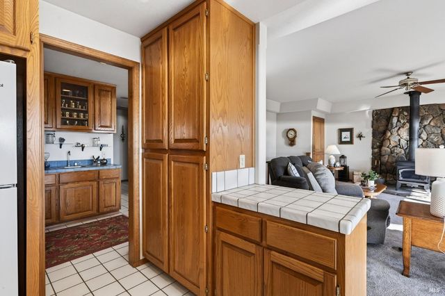 2495 Eastlake Dr, Kelseyville, CA 95451