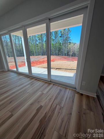 6108 Westheart Way, Charlotte, NC 28278
