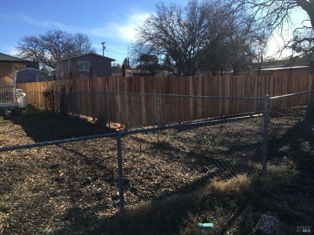 3892 Schultz Ave, Clearlake, CA 95422