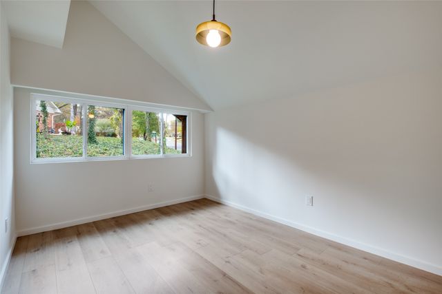 3974 Lost Creek Drive, Dallas, TX 75224