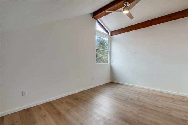 3974 Lost Creek Drive, Dallas, TX 75224