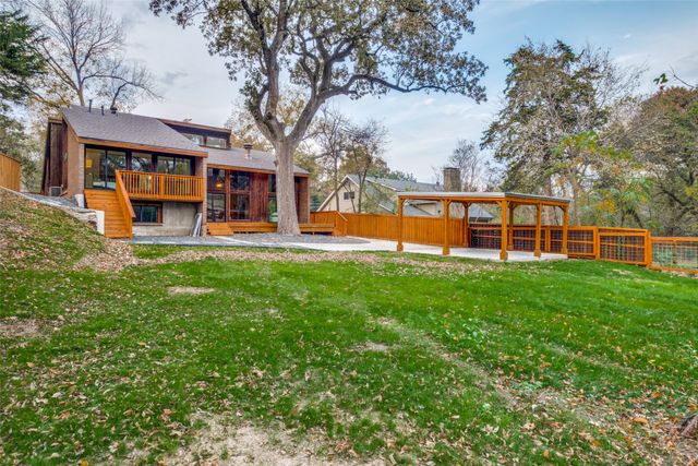 3974 Lost Creek Drive, Dallas, TX 75224