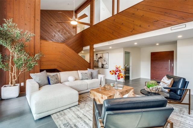 3974 Lost Creek Drive, Dallas, TX 75224