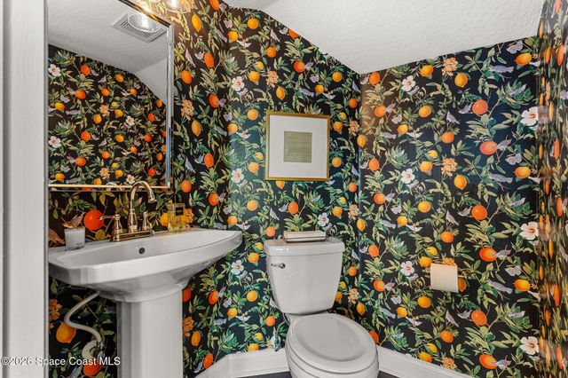 1050 Shady Lane, Merritt Island, FL 32952