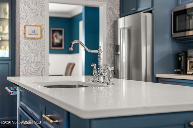 1050 Shady Lane, Merritt Island, FL 32952