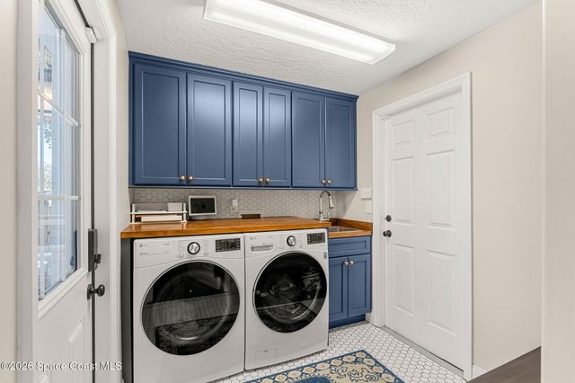 1050 Shady Lane, Merritt Island, FL 32952