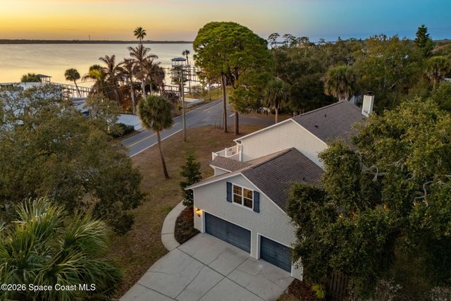 1050 Shady Lane, Merritt Island, FL 32952