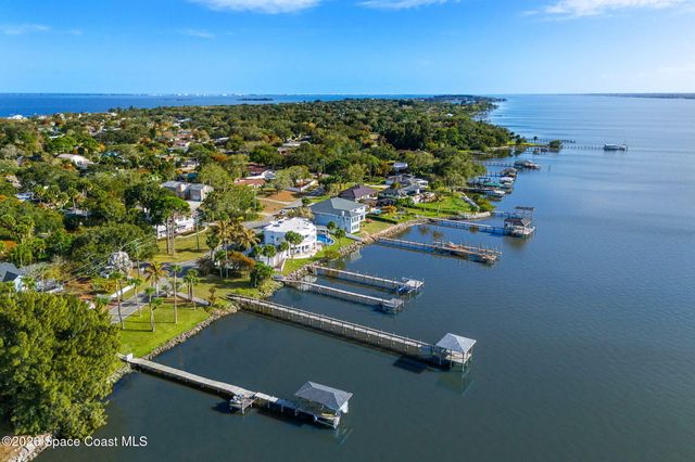 1050 Shady Lane, Merritt Island, FL 32952