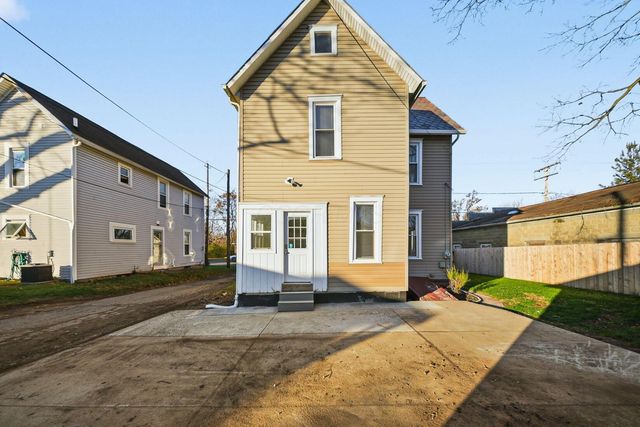 351 W William Street, Delaware, OH 43015