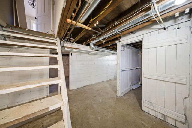 351 W William Street, Delaware, OH 43015