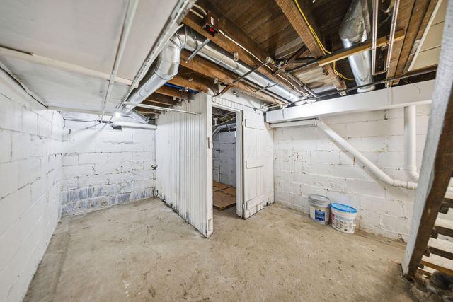 351 W William Street, Delaware, OH 43015