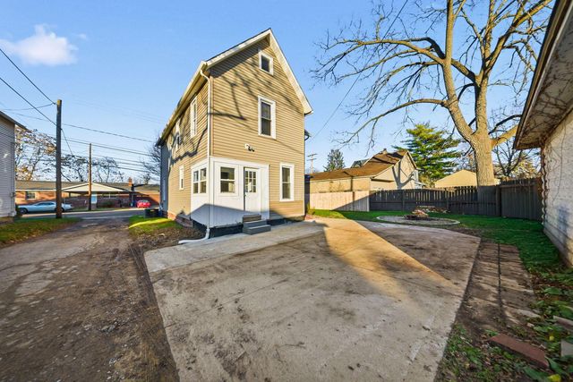 351 W William Street, Delaware, OH 43015