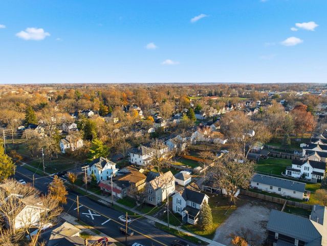 351 W William Street, Delaware, OH 43015