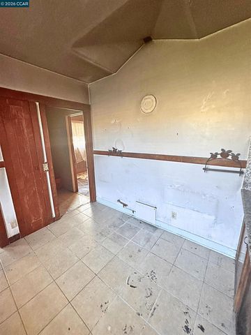 1447 53rd Ave, Oakland, CA 94601