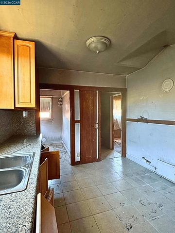 1447 53rd Ave, Oakland, CA 94601