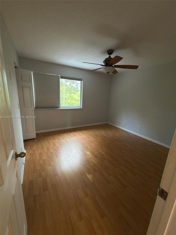1105 SW 44th Way 1105, Deerfield Beach, FL 33442