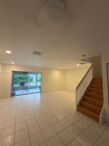 1105 SW 44th Way 1105, Deerfield Beach, FL 33442